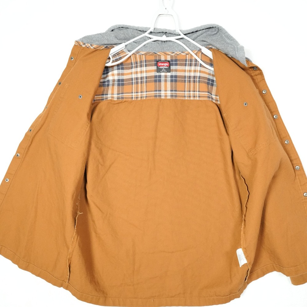EUC Wrangler Jacket Workwear Men's Size Medium Button Snap Close Brown Hoodie - Picture 8 of 8